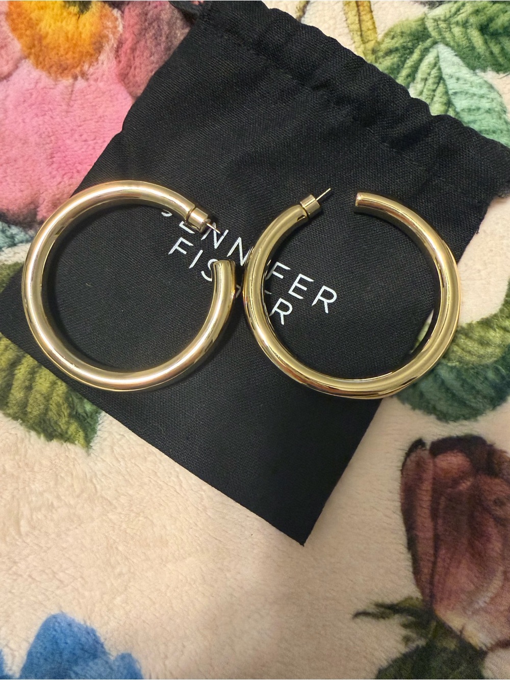 Jennifer Fisher 2" Jamma Hoops Gold - Picture 2 of 5